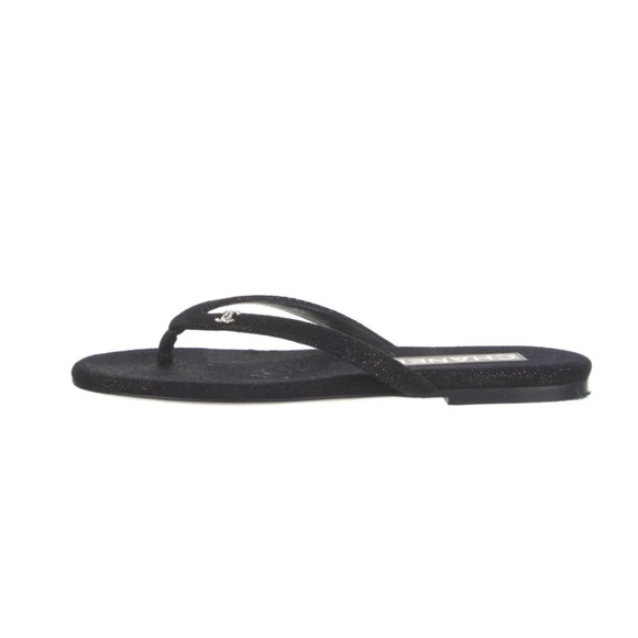 Chanel
2024 Interlocking CC Logo Flip Flops
Women's Size: 36 Black Velvet - Picture 1 of 5